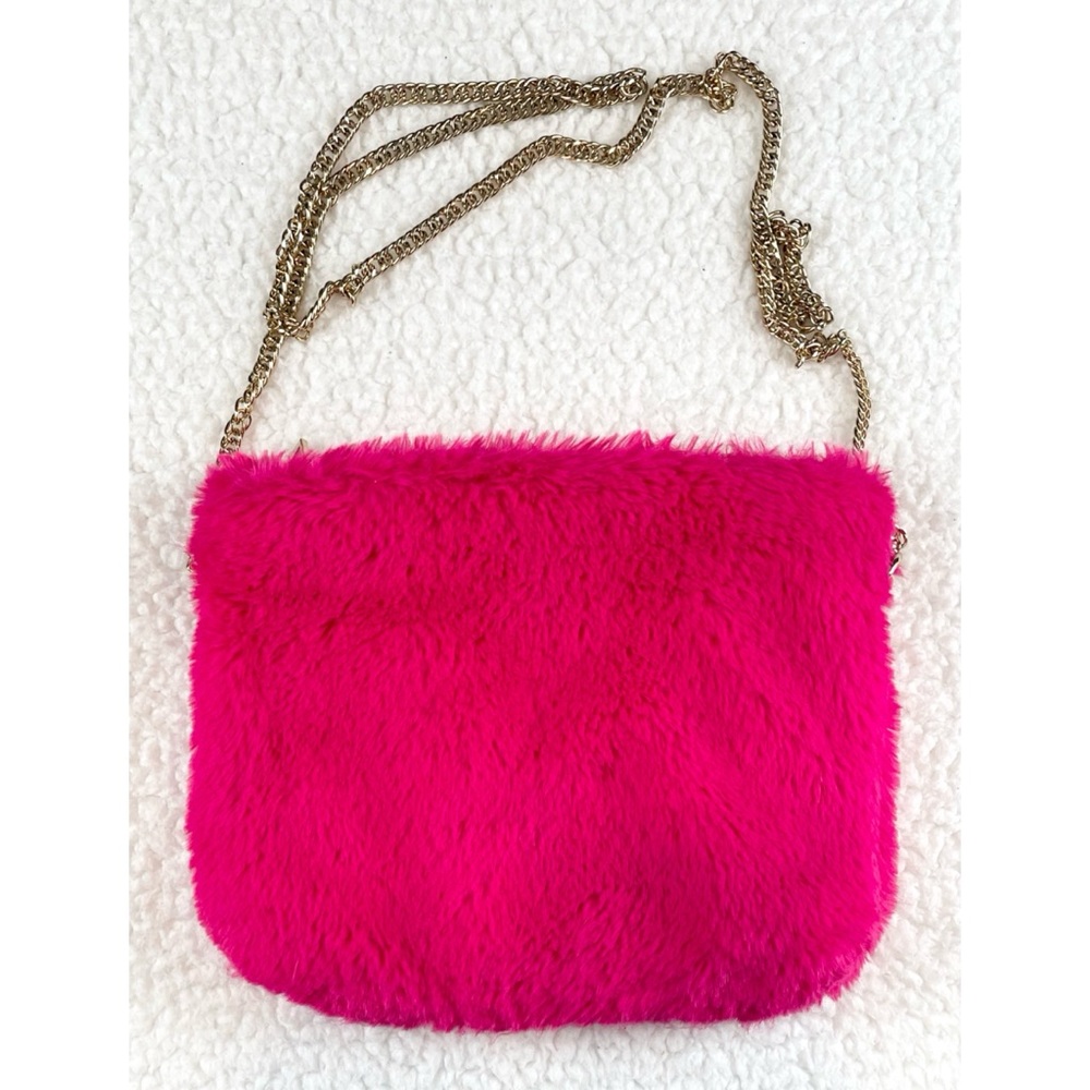 FOREVER 21 • Hot Pink Fuzzy Chain Link Crossbody Purse